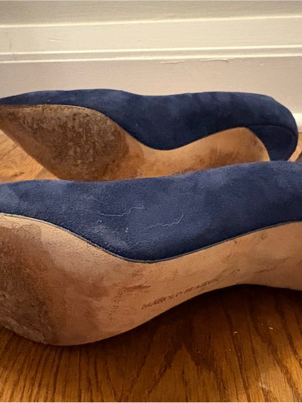 Manolo Blahnik Navy Suede Mary Jane Stiletto - Picture 5 of 5